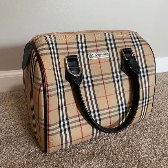 fake burberry luggage